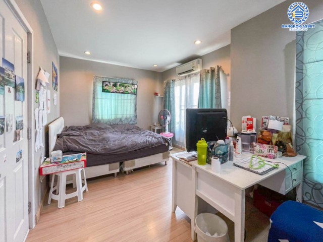 ทาวน์เฮ้าส์มือสองย่านนครปฐม ม.พฤกษาวิลล์44 บรมราชชนนี-ปิ่นเกล้า หลังมุม! เนื้อที่เยอะสุดอะไรสุด ถึง 33 ตร.ว. ฟังก์ชัน 3 ห้องนอน 2 ห้องน้ำ 2 ที่จอดรถ ทำเลดี เดินทางสะดวก ติดถ.บรมราชชนนี ใกล้เซ็นทรัลศาลายา, เดอะมอลล์ บางแค จองเลย!